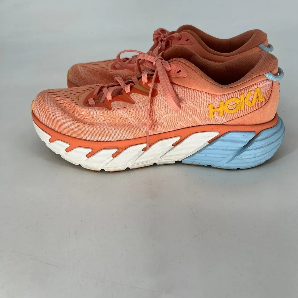 Hoka One One Gaviota 4 Women's Size 11 B Shell Coral Running Shoes